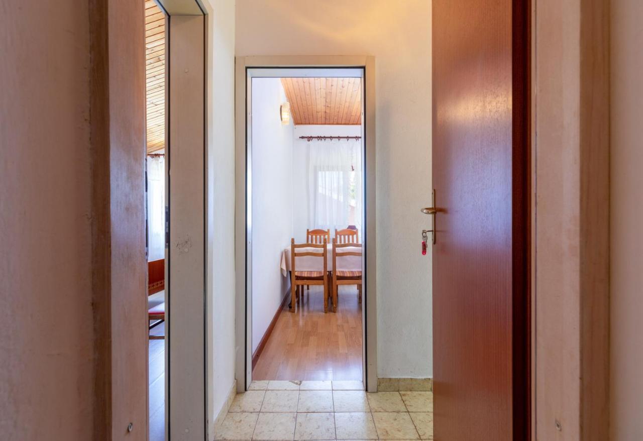 Apartments And Room Pergola Ρόβινι Εξωτερικό φωτογραφία