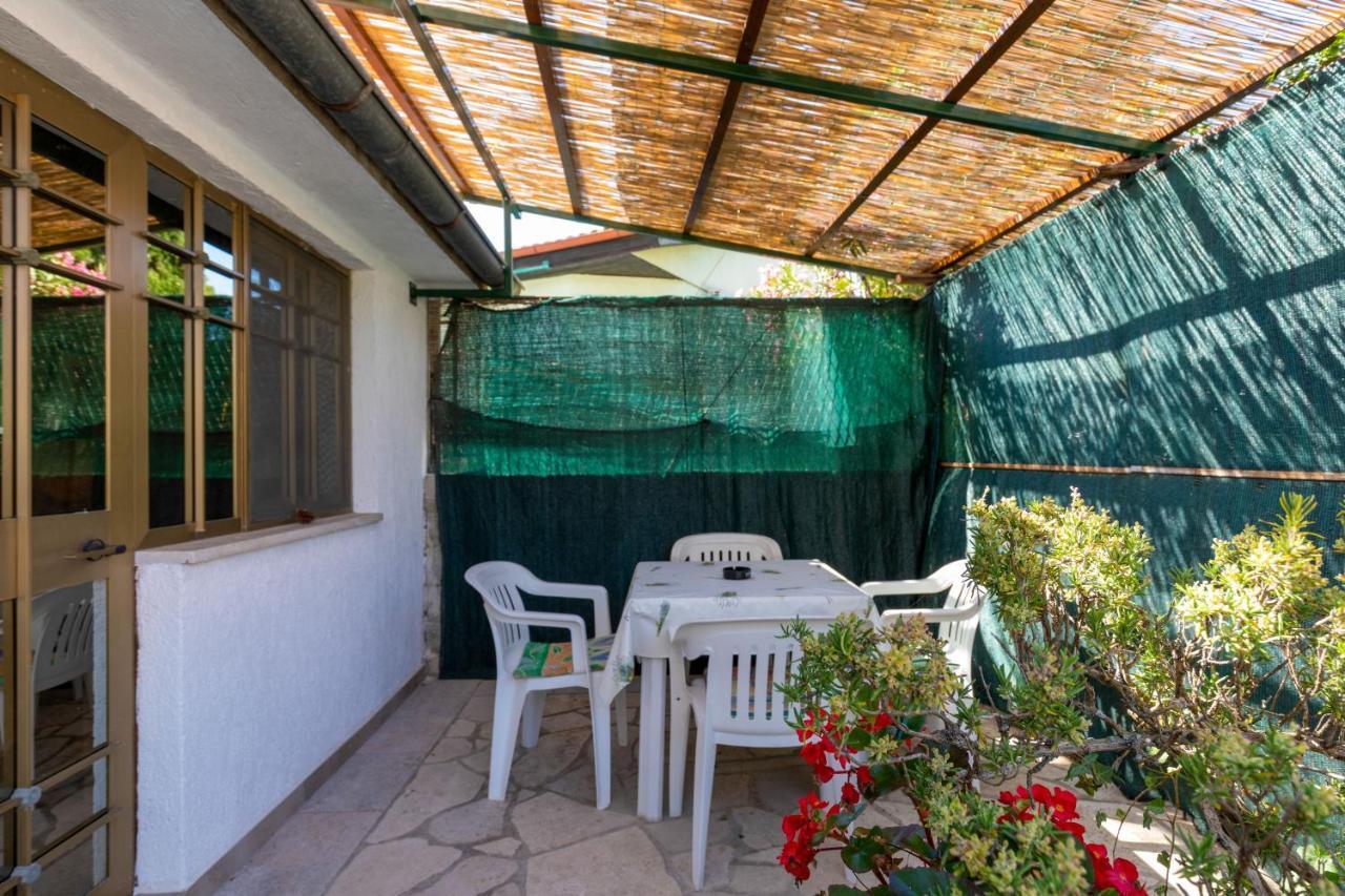 Apartments And Room Pergola Ρόβινι Εξωτερικό φωτογραφία